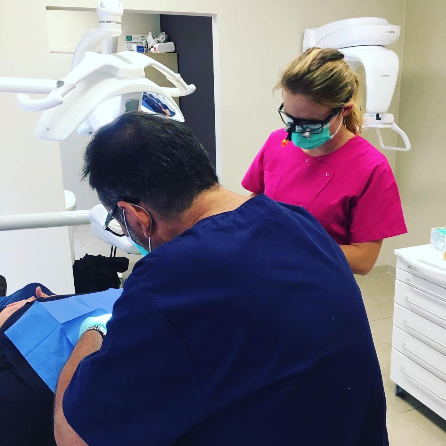 clinique dentaire moris Bruxelles